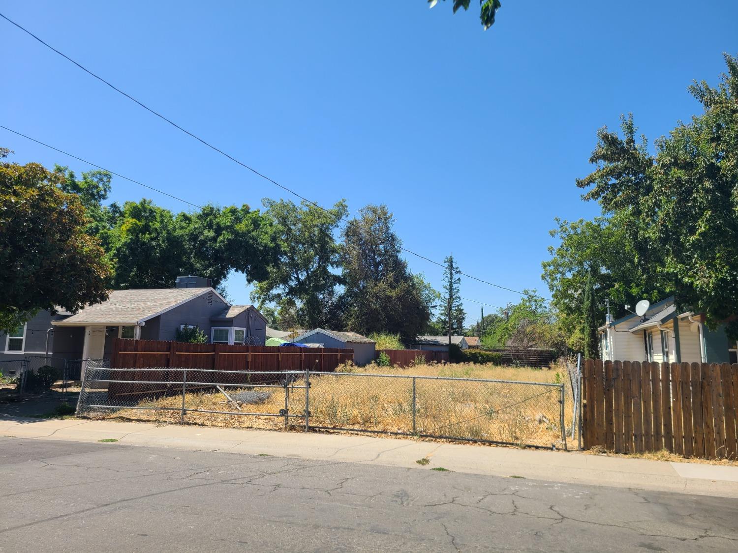 Sold, Land, Sacramento Elder Creek/Fruitridge, 3916 36th St, Sacramento, CA 95820, Beth Christensen, Dunnigan Realtors, Top Agent