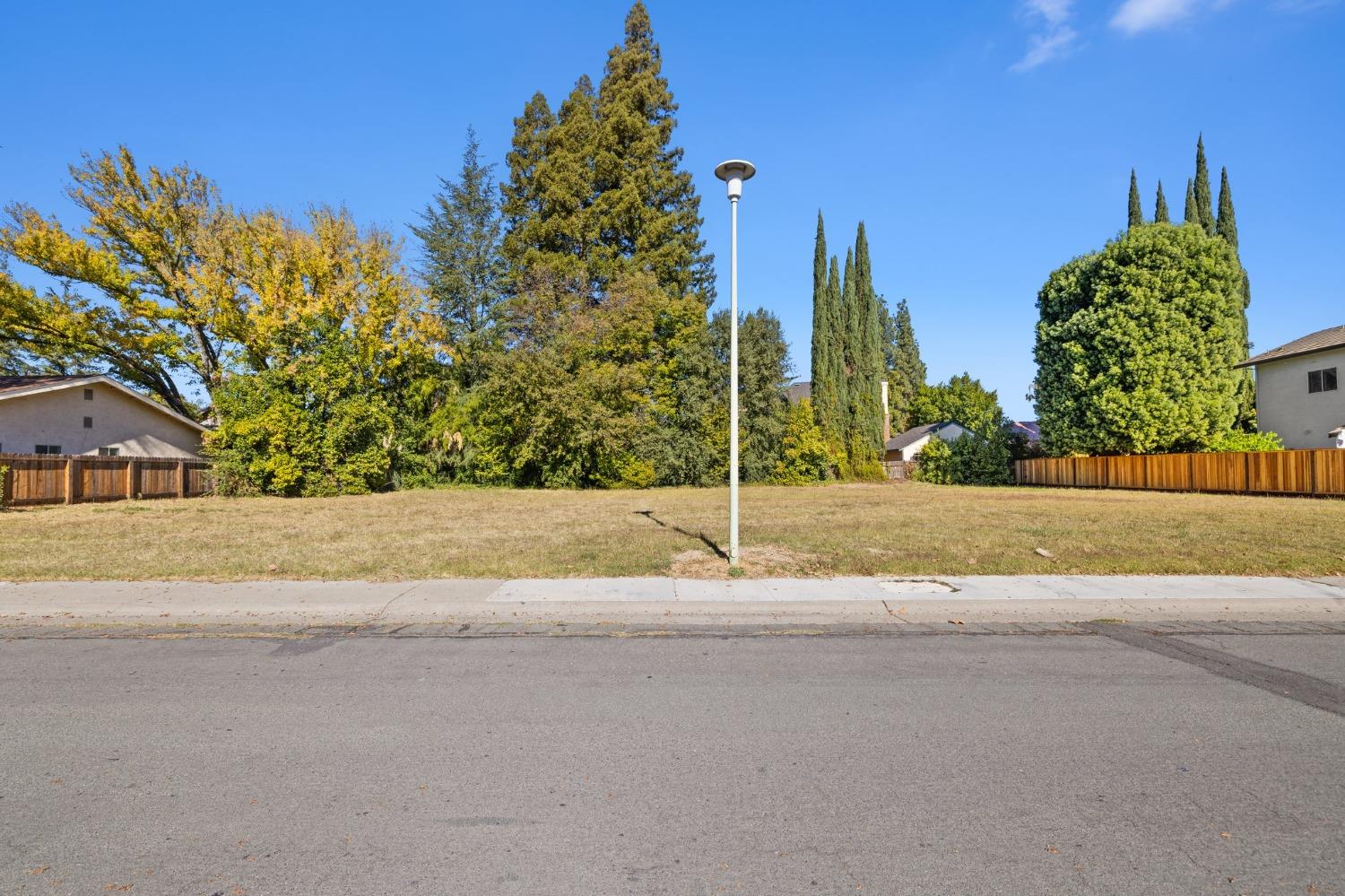 Sold, Land, Sacto So Land Park/Greenhaven, 104 Southlite Cir, Sacramento, CA 95831, Beth Christensen, Dunnigan Realtors, Top Agent