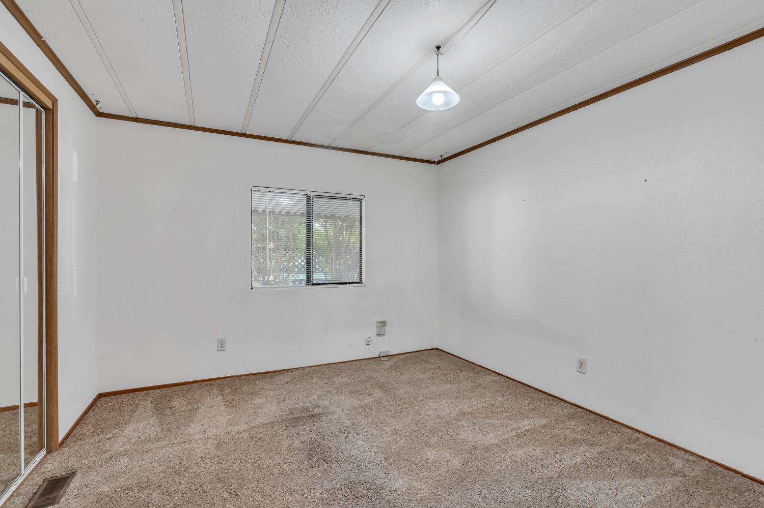 Sold, 2 Bedrooms, 2 Bathrooms, Mobile Home, Lakeview Village, Citrus Heights, 6125 Mame Ct, Citrus Heights, CA 95621-3562, Beth Christensen, Dunnigan Realtors, Top Agent
