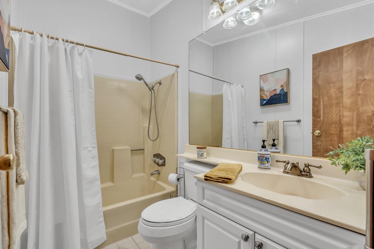 Sold, 2 Bedrooms, 2 Bathrooms, Mobile Home, Lakeview Village, Citrus Heights, 6125 Mame Ct, Citrus Heights, CA 95621-3562, Beth Christensen, Dunnigan Realtors, Top Agent