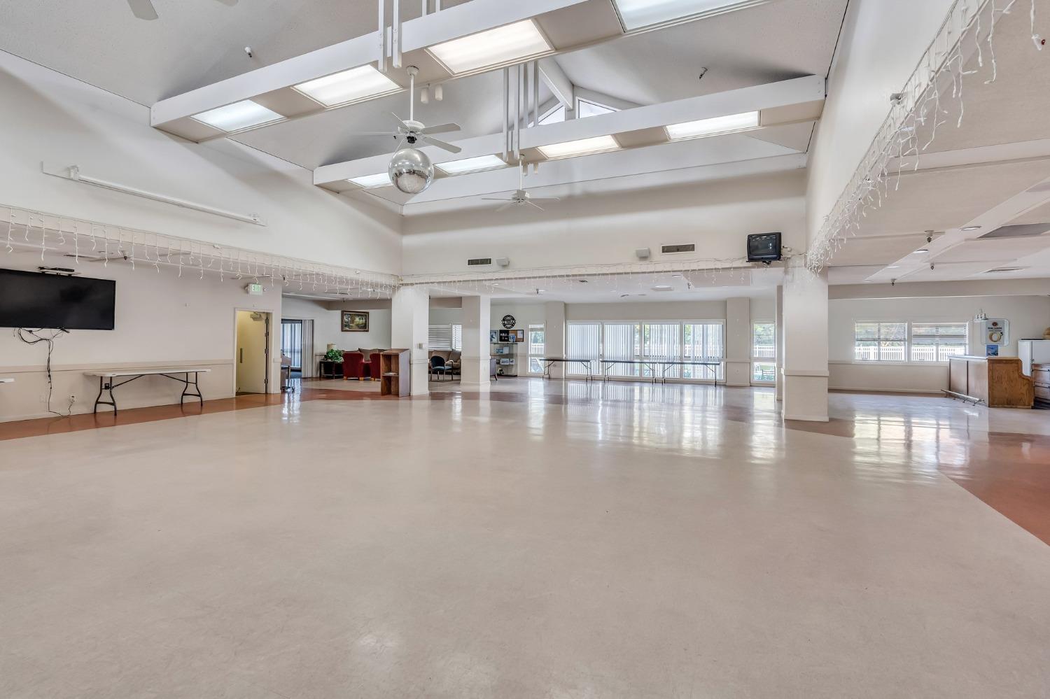 Sold, 2 Bedrooms, 2 Bathrooms, Mobile Home, Lakeview Village, Citrus Heights, 6125 Mame Ct, Citrus Heights, CA 95621-3562, Beth Christensen, Dunnigan Realtors, Top Agent