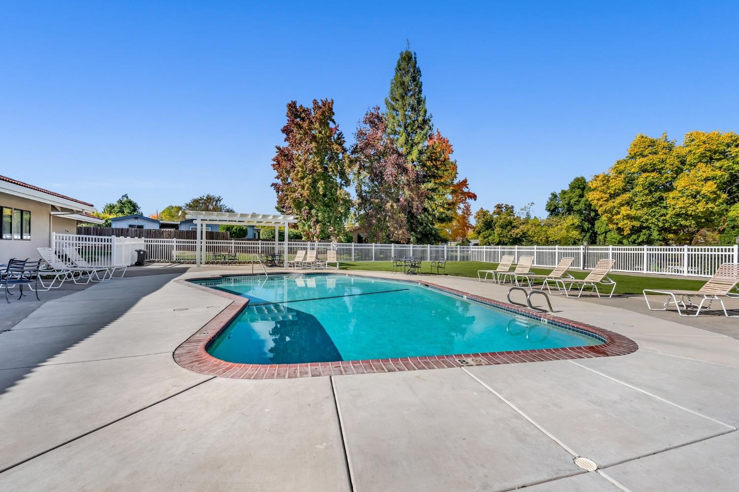 Sold, 2 Bedrooms, 2 Bathrooms, Mobile Home, Lakeview Village, Citrus Heights, 6125 Mame Ct, Citrus Heights, CA 95621-3562, Beth Christensen, Dunnigan Realtors, Top Agent