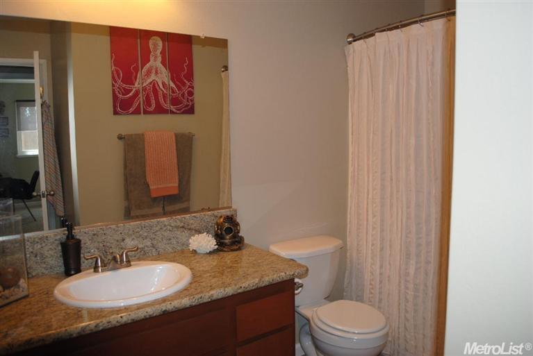 Sold, 3 Bedrooms, 2 Bathrooms, Single Family Home, East Sacramento & Vicinity, 2746 57th St, Sacramento, CA 95817-2402, Beth Christensen, Dunnigan Realtors, Top Agent