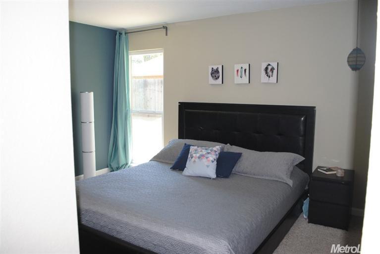 Sold, 3 Bedrooms, 2 Bathrooms, Single Family Home, East Sacramento & Vicinity, 2746 57th St, Sacramento, CA 95817-2402, Beth Christensen, Dunnigan Realtors, Top Agent