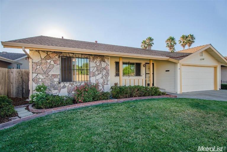 Sold, 3 Bedrooms, 2 Bathrooms, Single Family Home, Sacto Franklin/Freeport/Vicinity, 8120 Golden Field Way, Sacramento, CA 95823-5210, Beth Christensen, Dunnigan Realtors, Top Agent