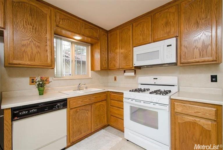 Sold, 3 Bedrooms, 2 Bathrooms, Single Family Home, Sacto Franklin/Freeport/Vicinity, 8120 Golden Field Way, Sacramento, CA 95823-5210, Beth Christensen, Dunnigan Realtors, Top Agent