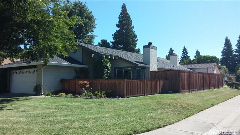 Sold, 3 Bedrooms, 2 Bathrooms, Single Family Home, Sacto So Land Park/Greenhaven, 7479 Salton Sea Way, Sacramento, CA 95831-3788, Beth Christensen, Dunnigan Realtors, Top Agent