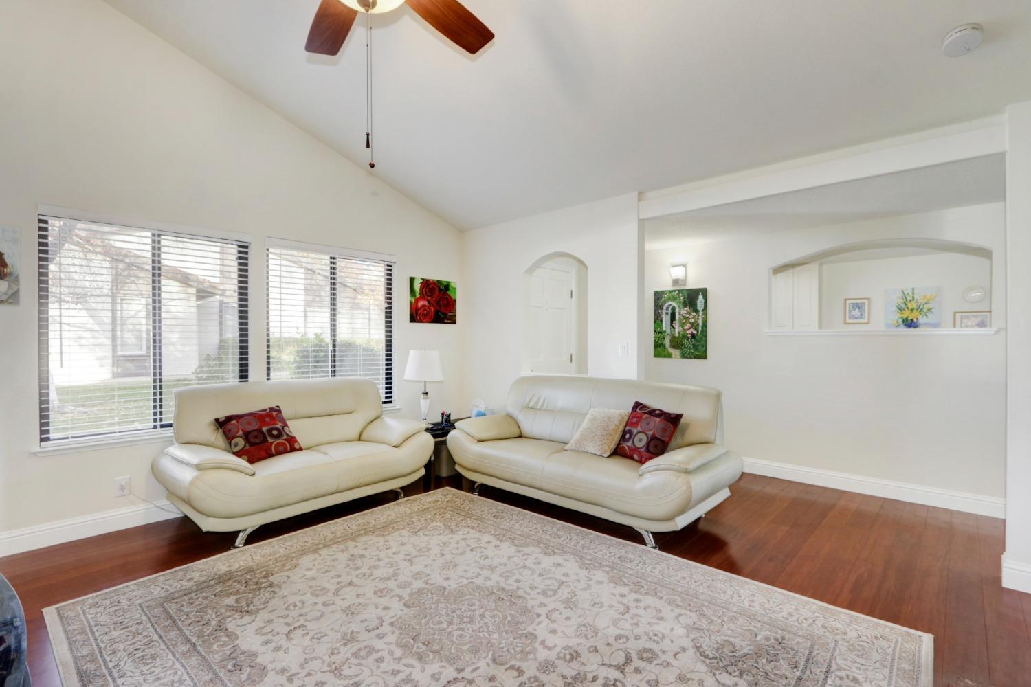 Sold, 3 Bedrooms, 2 Bathrooms, Townhouse, Briarwood Coloma, Rancho Cordova/Gold River, 2267 Autumnleaf Ln, Rancho Cordova, CA 95670-4203, Beth Christensen, Dunnigan Realtors, Top Agent