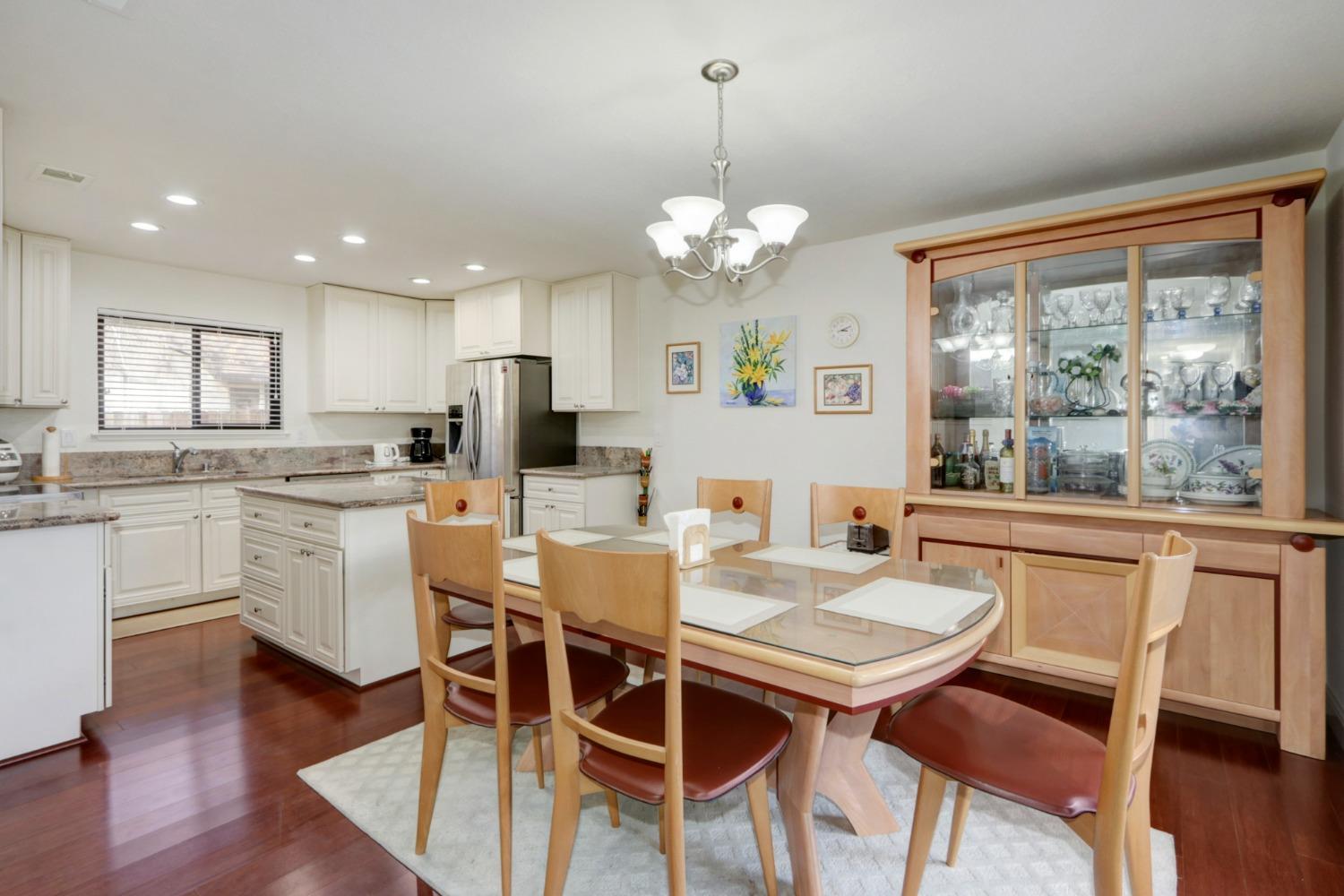 Sold, 3 Bedrooms, 2 Bathrooms, Townhouse, Briarwood Coloma, Rancho Cordova/Gold River, 2267 Autumnleaf Ln, Rancho Cordova, CA 95670-4203, Beth Christensen, Dunnigan Realtors, Top Agent