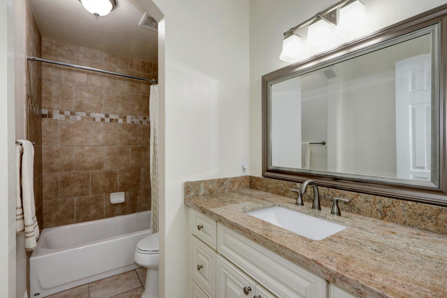 Sold, 3 Bedrooms, 2 Bathrooms, Townhouse, Briarwood Coloma, Rancho Cordova/Gold River, 2267 Autumnleaf Ln, Rancho Cordova, CA 95670-4203, Beth Christensen, Dunnigan Realtors, Top Agent