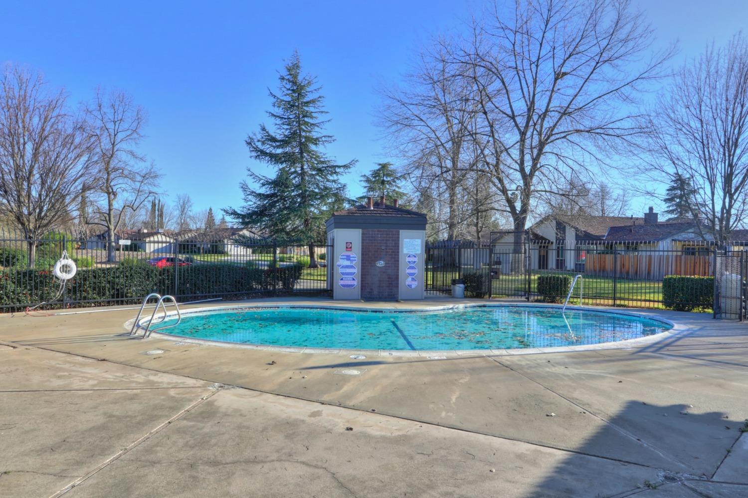 Sold, 3 Bedrooms, 2 Bathrooms, Townhouse, Briarwood Coloma, Rancho Cordova/Gold River, 2267 Autumnleaf Ln, Rancho Cordova, CA 95670-4203, Beth Christensen, Dunnigan Realtors, Top Agent