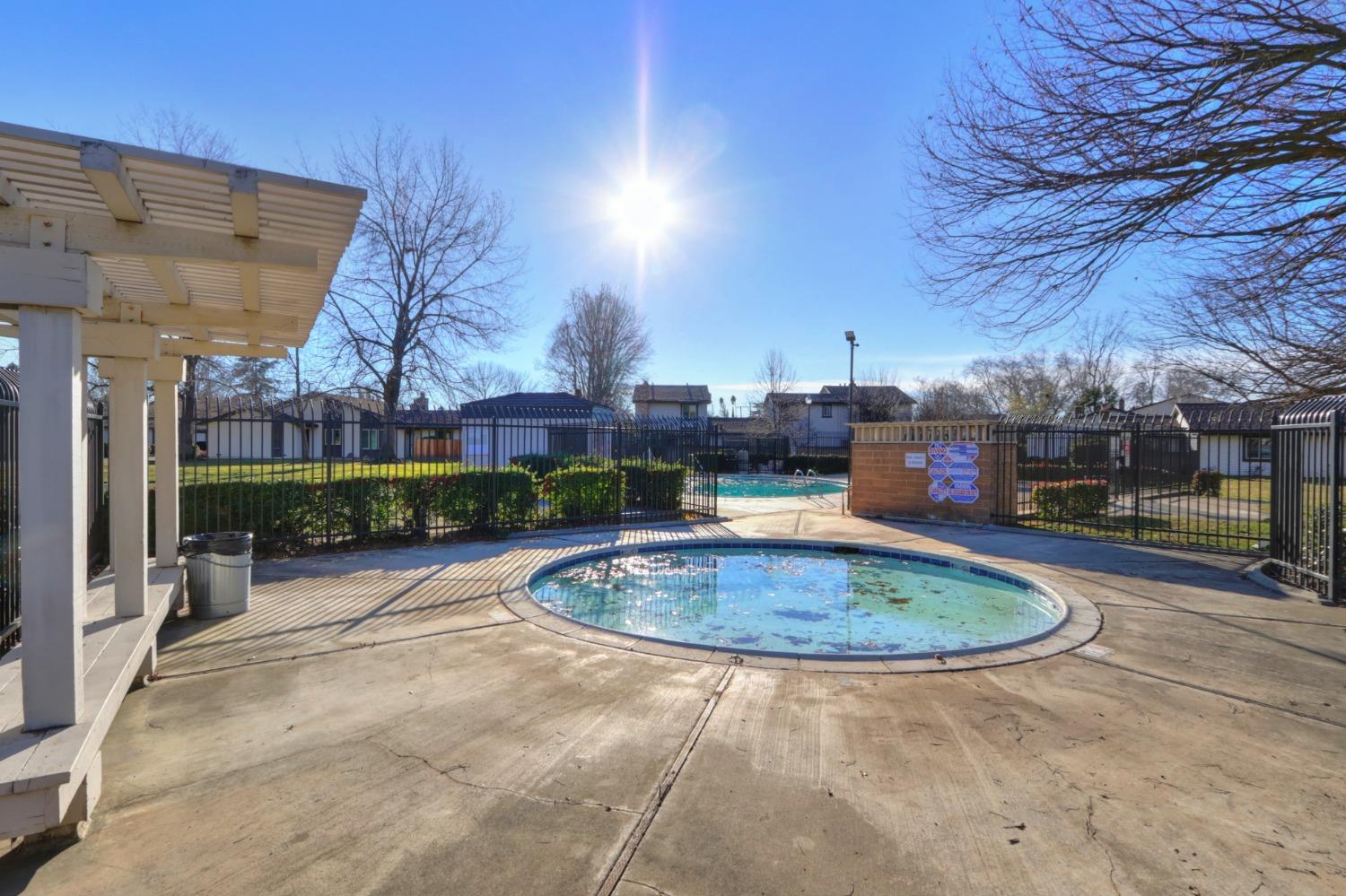 Sold, 3 Bedrooms, 2 Bathrooms, Townhouse, Briarwood Coloma, Rancho Cordova/Gold River, 2267 Autumnleaf Ln, Rancho Cordova, CA 95670-4203, Beth Christensen, Dunnigan Realtors, Top Agent