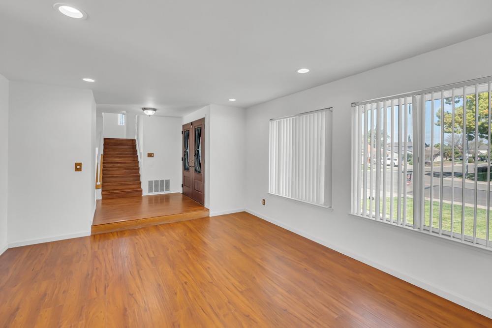 Sold, 4 Bedrooms, 2 Bathrooms, Single Family Home, Sacto Rosemont/College Grns/Mayhew, 9162 Caldera Way, Sacramento, CA 95826-4256, Beth Christensen, Dunnigan Realtors, Top Agent Sold, 4 Bedrooms, 2 Bathrooms, Single Family Home, Sacto Rosemont/College Grns/Mayhew, 9162 Caldera Way, Sacramento, CA 95826-4256, Beth Christensen, Dunnigan Realtors, Top Agent