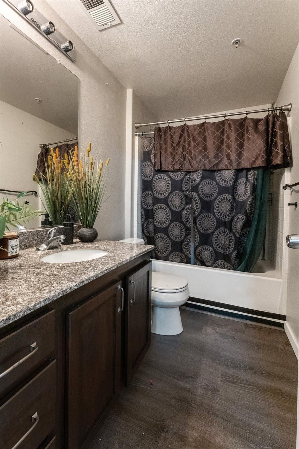 Active, 2 Bedrooms, 2 Bathrooms, Condominium, Natomas, 4200 E Commerce Way #1011, Sacramento, CA 95834, Beth Christensen, Dunnigan Realtors, Top Agent