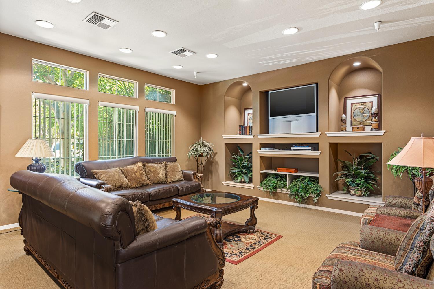 Active, 2 Bedrooms, 2 Bathrooms, Condominium, Natomas, 4200 E Commerce Way #1011, Sacramento, CA 95834, Beth Christensen, Dunnigan Realtors, Top Agent