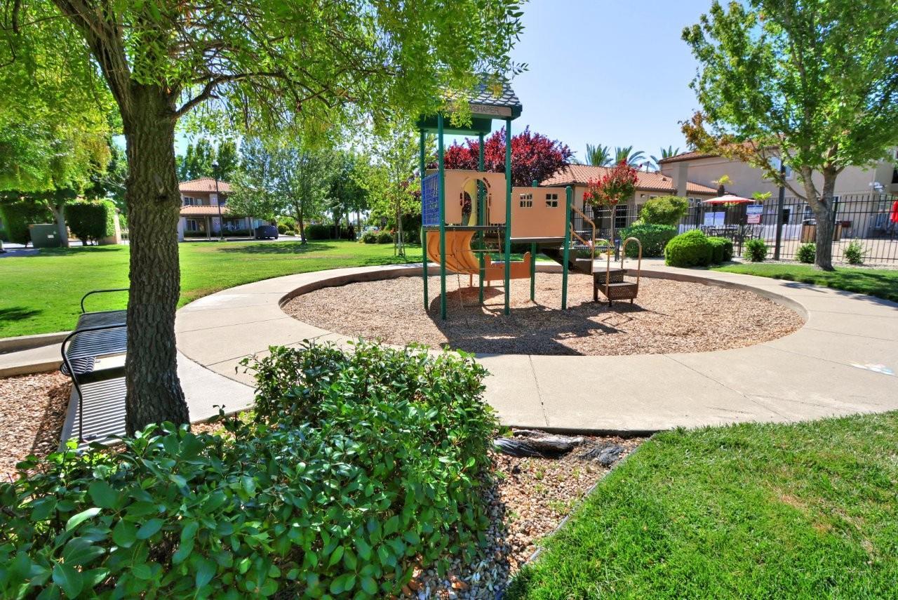 Active, 2 Bedrooms, 2 Bathrooms, Condominium, Natomas, 4200 E Commerce Way #1011, Sacramento, CA 95834, Beth Christensen, Dunnigan Realtors, Top Agent