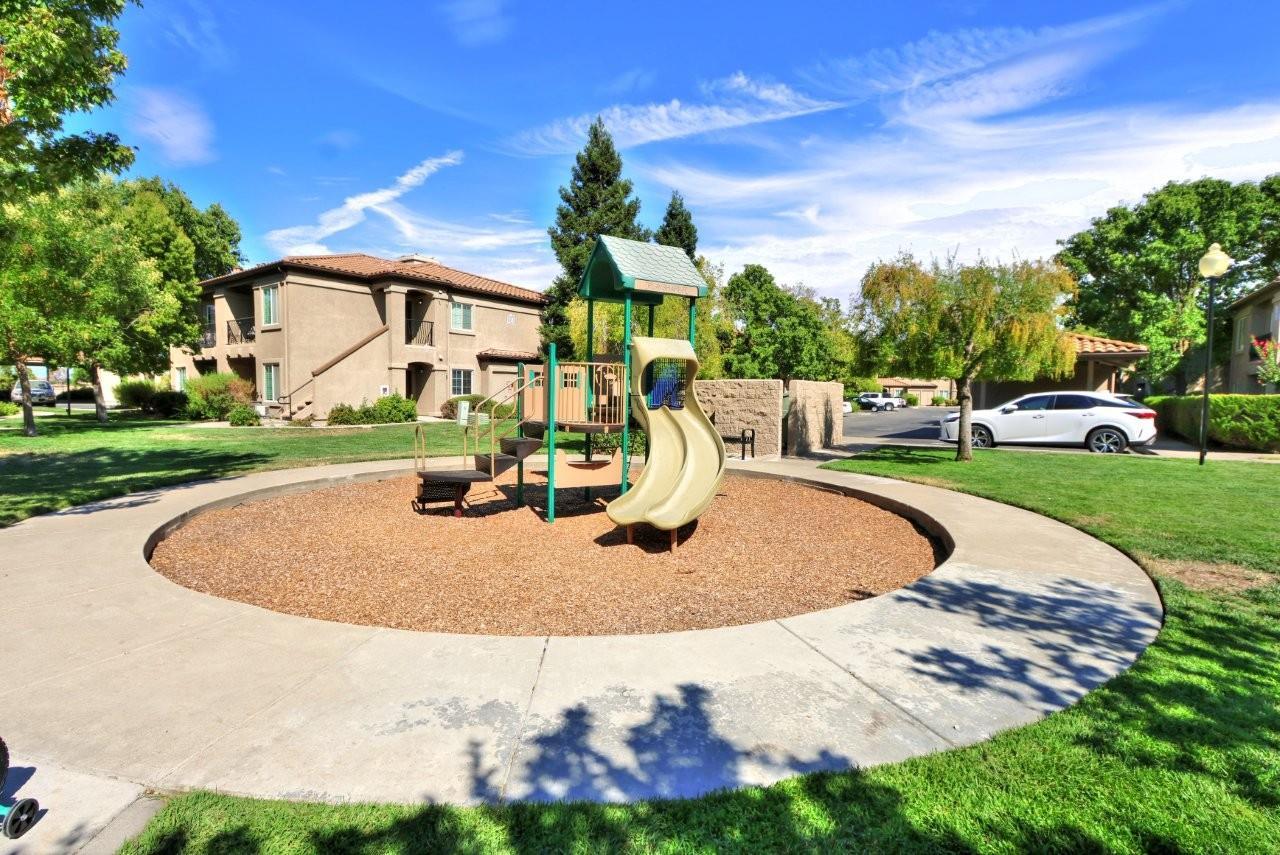 Active, 2 Bedrooms, 2 Bathrooms, Condominium, Natomas, 4200 E Commerce Way #1011, Sacramento, CA 95834, Beth Christensen, Dunnigan Realtors, Top Agent