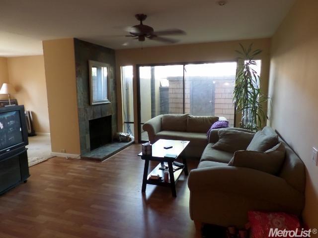 Sold, 2 Bedrooms, 1 Bathrooms, Condominium, Sacto Arden/Arcade Creek/Vicinity, 2229 Woodside Ln #4, Sacramento, CA 95825-8629, Beth Christensen, Dunnigan Realtors, Top Agent