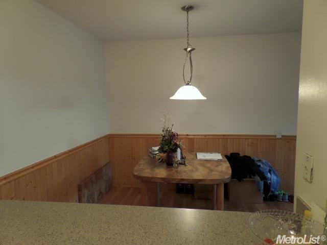 Sold, 2 Bedrooms, 1 Bathrooms, Condominium, Sacto Arden/Arcade Creek/Vicinity, 2229 Woodside Ln #4, Sacramento, CA 95825-8629, Beth Christensen, Dunnigan Realtors, Top Agent