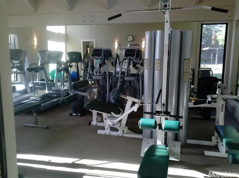 Sold, 2 Bedrooms, 1 Bathrooms, Condominium, Sacto Arden/Arcade Creek/Vicinity, 2229 Woodside Ln #4, Sacramento, CA 95825-8629, Beth Christensen, Dunnigan Realtors, Top Agent