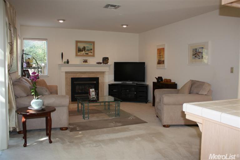 Sold, 4 Bedrooms, 3 Bathrooms, Single Family Home, Carmichael, 5416 Miriam Ct, Carmichael, CA 95608-4784, Beth Christensen, Dunnigan Realtors, Top Agent