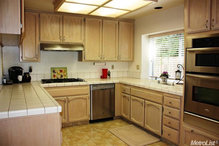 Sold, 4 Bedrooms, 3 Bathrooms, Single Family Home, Carmichael, 5416 Miriam Ct, Carmichael, CA 95608-4784, Beth Christensen, Dunnigan Realtors, Top Agent