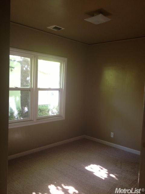 Sold, 3 Bedrooms, 1 Bathrooms, Single Family Home, Sacramento Elder Creek/Fruitridge, 2616 Sutterville, Sacramento, CA 95820, Beth Christensen, Dunnigan Realtors, Top Agent