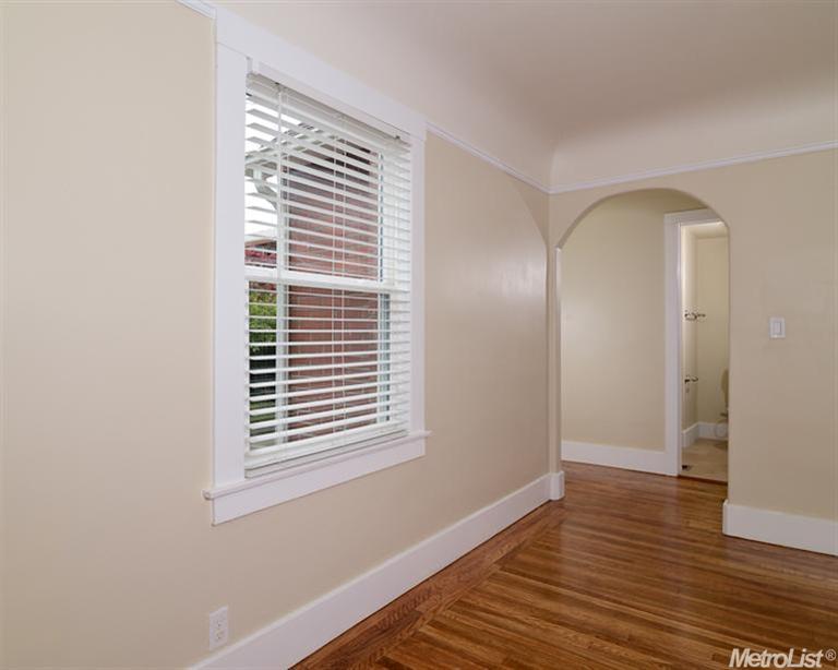 Sold, 3 Bedrooms, 2 Bathrooms, Single Family Home, Sacramento Downtown/Midtown, 2612 D St, Sacramento, CA 95816, Beth Christensen, Dunnigan Realtors, Top Agent