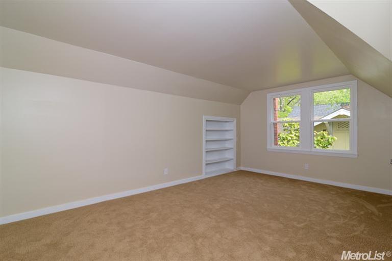 Sold, 3 Bedrooms, 2 Bathrooms, Single Family Home, Sacramento Downtown/Midtown, 2612 D St, Sacramento, CA 95816, Beth Christensen, Dunnigan Realtors, Top Agent