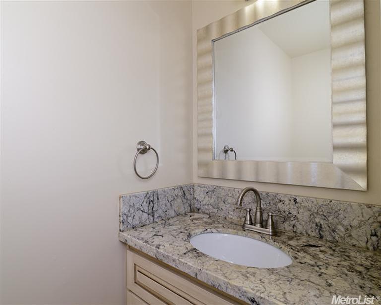 Sold, 3 Bedrooms, 2 Bathrooms, Single Family Home, Sacramento Downtown/Midtown, 2612 D St, Sacramento, CA 95816, Beth Christensen, Dunnigan Realtors, Top Agent