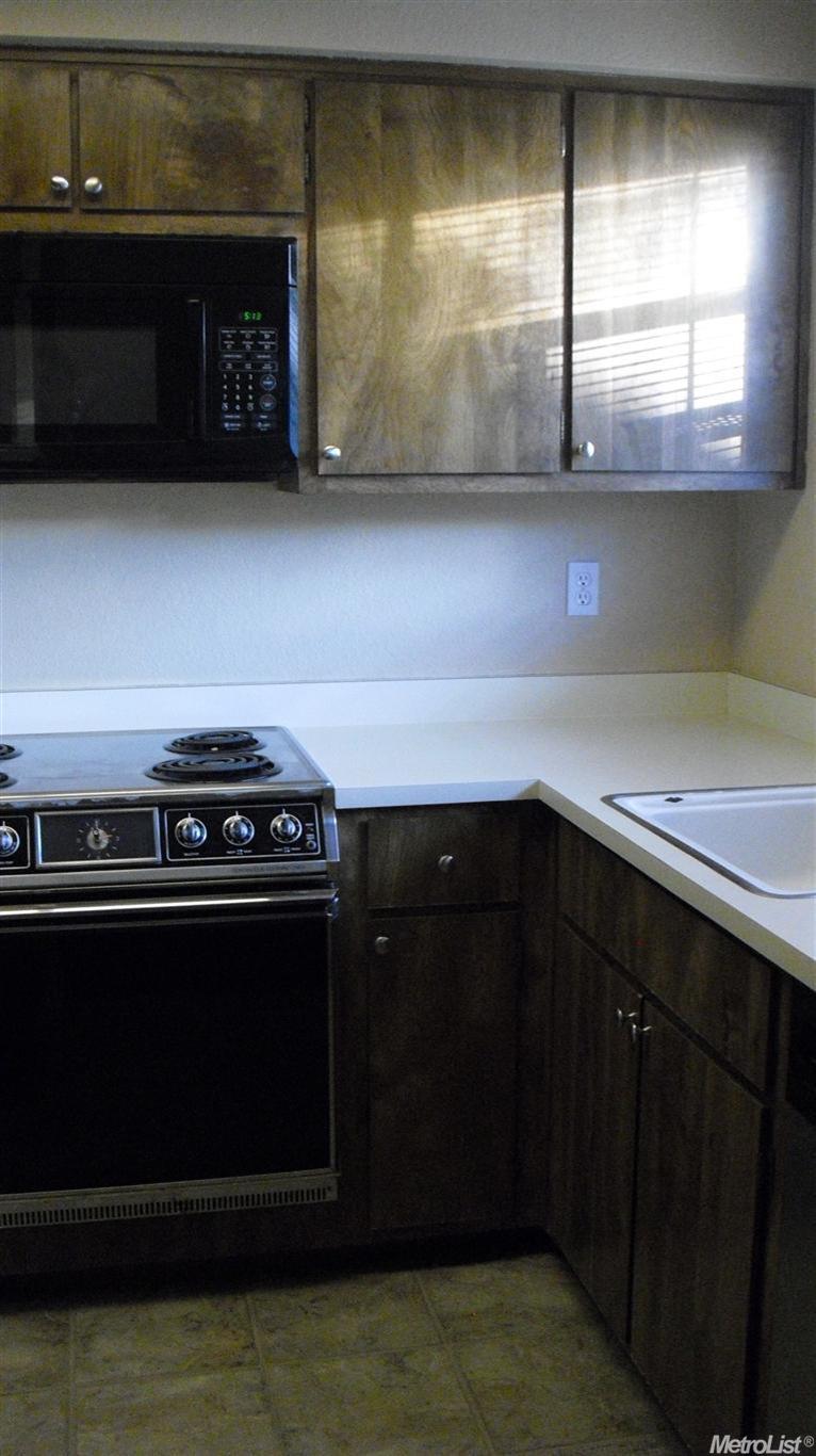 Sold, 1 Bedrooms, 1 Bathrooms, Condominium, Sacto Foothill Farms, 4344 Greenholme Dr #19, Sacramento, CA 95842-3056, Beth Christensen, Dunnigan Realtors, Top Agent