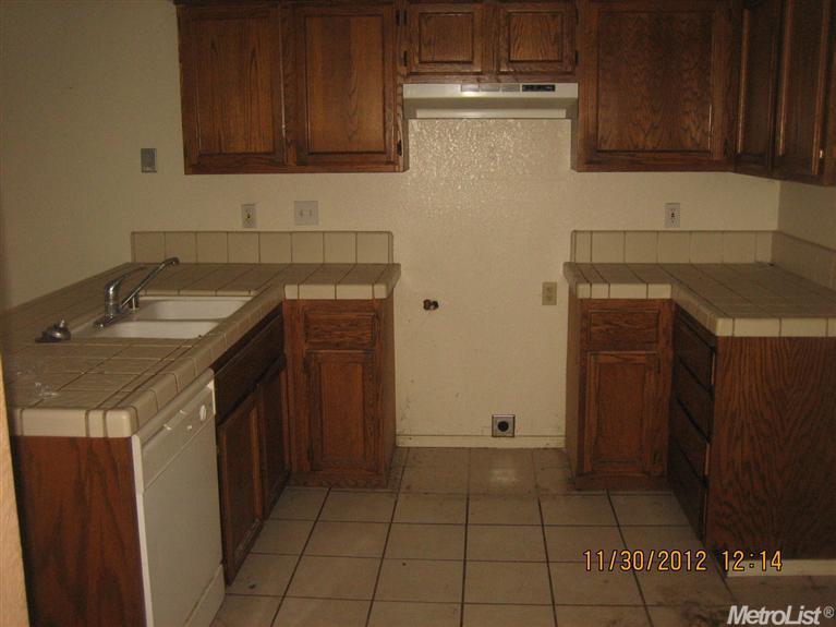 Sold, 3 Bedrooms, 2 Bathrooms, Single Family Home, No Sacto/Natomas/Del Paso Heights, 1570 Brewerton Dr, Sacramento, CA 95833-1986, Beth Christensen, Dunnigan Realtors, Top Agent