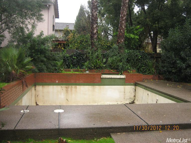 Sold, 3 Bedrooms, 2 Bathrooms, Single Family Home, No Sacto/Natomas/Del Paso Heights, 1570 Brewerton Dr, Sacramento, CA 95833-1986, Beth Christensen, Dunnigan Realtors, Top Agent