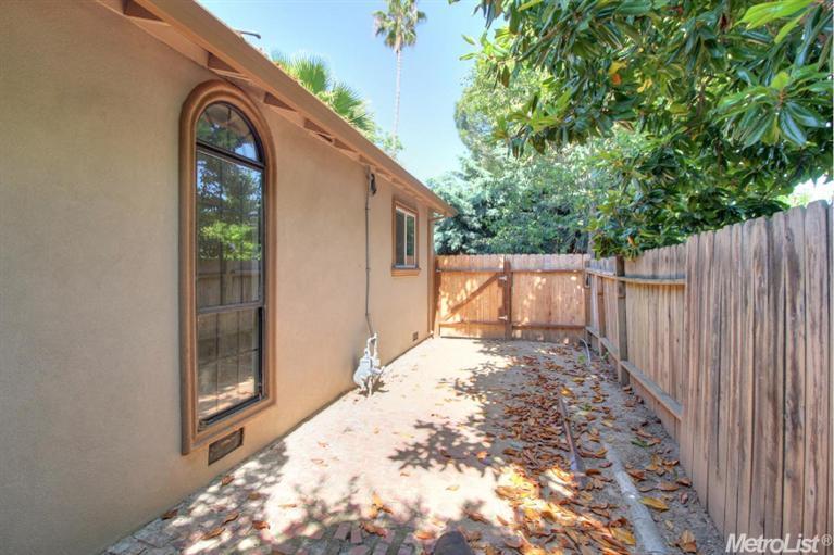 Sold, 3 Bedrooms, 2 Bathrooms, Single Family Home, Sacto Arden/Arcade Creek/Vicinity, 2673 Ball Way, Sacramento, CA 95821-2417, Beth Christensen, Dunnigan Realtors, Top Agent