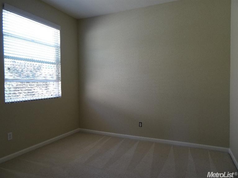 Sold, 3 Bedrooms, 2 Bathrooms, Single Family Home, No Sacto/Natomas/Del Paso Heights, 2857 Roseau Way, Sacramento, CA 95833-3585, Beth Christensen, Dunnigan Realtors, Top Agent