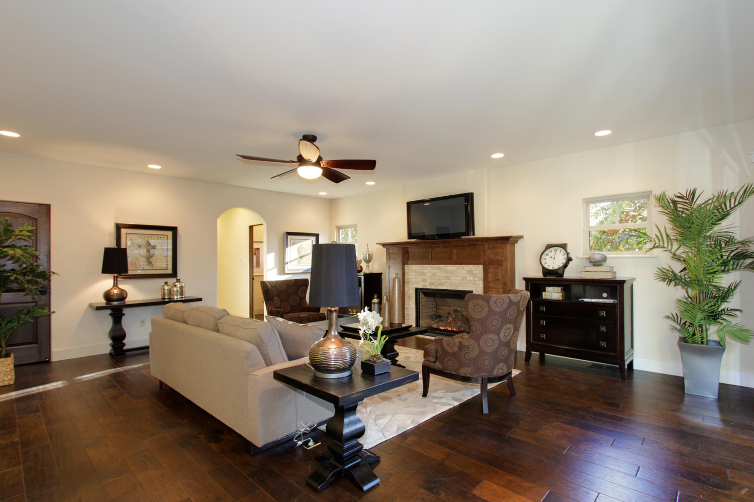 Dunnigan Realtors East Sac 5 Bedrooms, Single Family Home, Sold Listings, 40th Street, 4 Bathrooms, Listing ID 1066, Sacramento, Sacramento, California, United States, 95819,