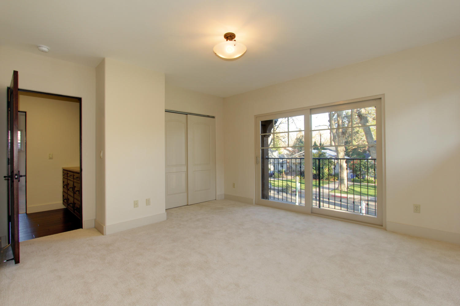 Dunnigan Realtors East Sac 5 Bedrooms, Single Family Home, Sold Listings, 40th Street, 4 Bathrooms, Listing ID 1066, Sacramento, Sacramento, California, United States, 95819,