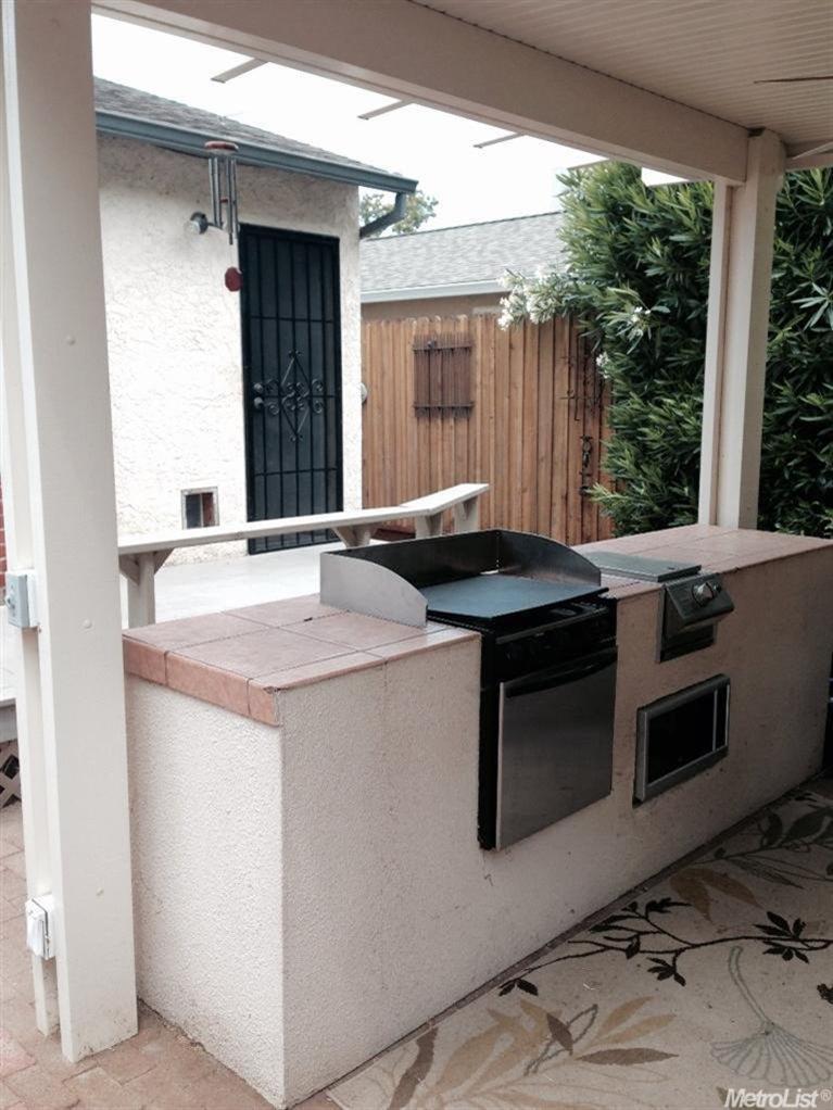 Sold, 2 Bedrooms, 1 Bathrooms, Single Family Home, West Sacramento S, 1165 Fallbrook St, West Sacramento, CA 95691, Beth Christensen, Dunnigan Realtors, Top Agent