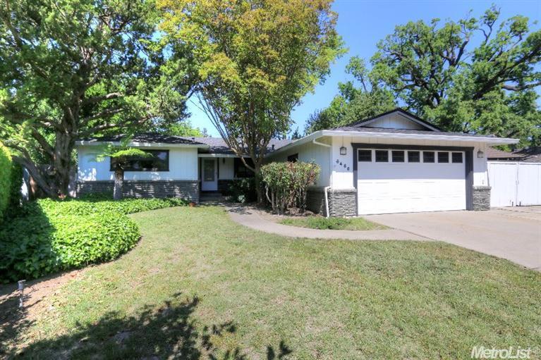 Sold, 3 Bedrooms, 2 Bathrooms, Single Family Home, Sacto So Land Park/Greenhaven, 6460 Driftwood St, Sacramento, CA 95831-1045, Beth Christensen, Dunnigan Realtors, Top Agent