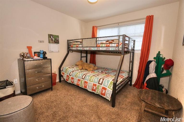 Sold, 3 Bedrooms, 2 Bathrooms, Single Family Home, Sacto So Land Park/Greenhaven, 6460 Driftwood St, Sacramento, CA 95831-1045, Beth Christensen, Dunnigan Realtors, Top Agent