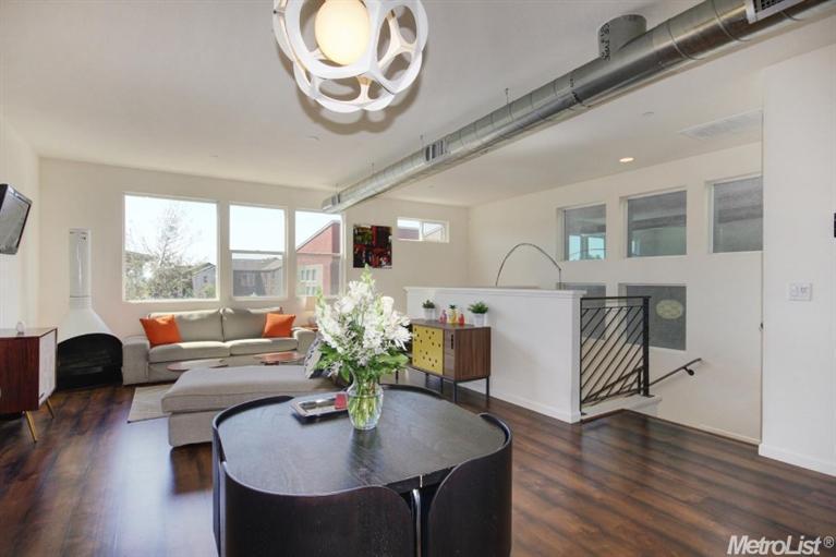 Sold, 2 Bedrooms, 2 Bathrooms, Single Family Home, West Sacramento S, 860 Silicon Ct, West Sacramento, CA 95691-2854, Beth Christensen, Dunnigan Realtors, Top Agent