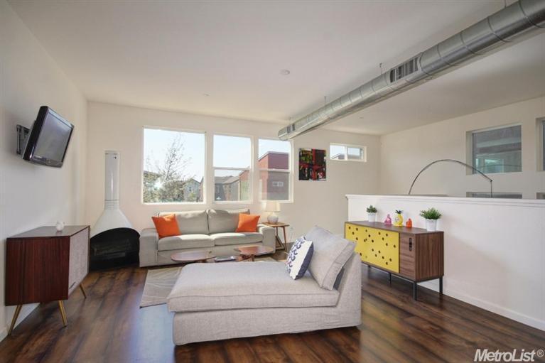 Sold, 2 Bedrooms, 2 Bathrooms, Single Family Home, West Sacramento S, 860 Silicon Ct, West Sacramento, CA 95691-2854, Beth Christensen, Dunnigan Realtors, Top Agent