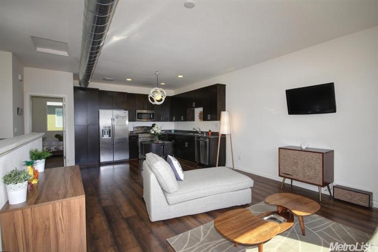 Sold, 2 Bedrooms, 2 Bathrooms, Single Family Home, West Sacramento S, 860 Silicon Ct, West Sacramento, CA 95691-2854, Beth Christensen, Dunnigan Realtors, Top Agent