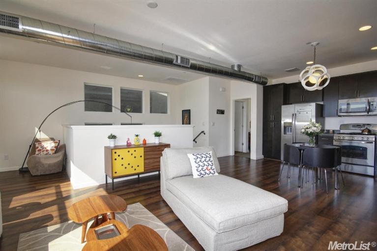 Sold, 2 Bedrooms, 2 Bathrooms, Single Family Home, West Sacramento S, 860 Silicon Ct, West Sacramento, CA 95691-2854, Beth Christensen, Dunnigan Realtors, Top Agent