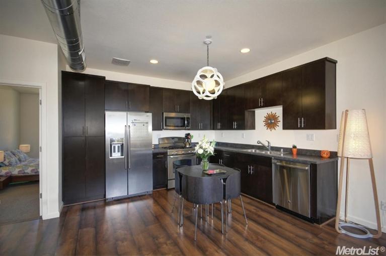 Sold, 2 Bedrooms, 2 Bathrooms, Single Family Home, West Sacramento S, 860 Silicon Ct, West Sacramento, CA 95691-2854, Beth Christensen, Dunnigan Realtors, Top Agent