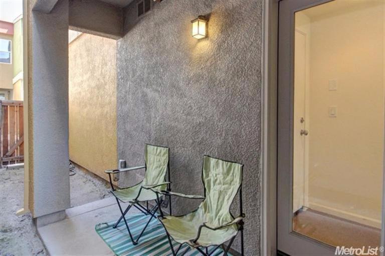 Sold, 2 Bedrooms, 2 Bathrooms, Single Family Home, West Sacramento S, 860 Silicon Ct, West Sacramento, CA 95691-2854, Beth Christensen, Dunnigan Realtors, Top Agent