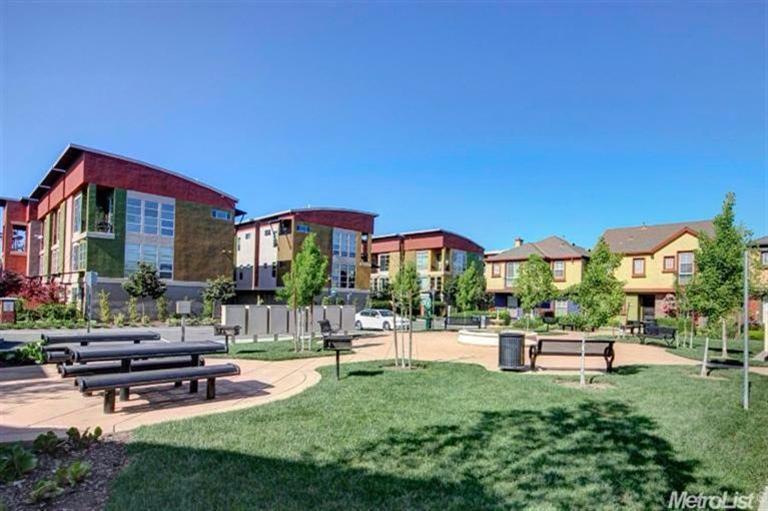 Sold, 2 Bedrooms, 2 Bathrooms, Single Family Home, West Sacramento S, 860 Silicon Ct, West Sacramento, CA 95691-2854, Beth Christensen, Dunnigan Realtors, Top Agent