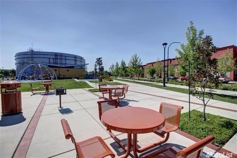 Sold, 2 Bedrooms, 2 Bathrooms, Single Family Home, West Sacramento S, 860 Silicon Ct, West Sacramento, CA 95691-2854, Beth Christensen, Dunnigan Realtors, Top Agent