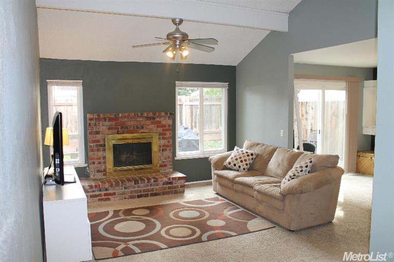 Sold, 2 Bedrooms, 2 Bathrooms, Single Family Home, No Sacto/Natomas/Del Paso Heights, 14 Saginaw Cir, Sacramento, CA 95833-1039, Beth Christensen, Dunnigan Realtors, Top Agent