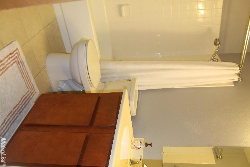 Sold, 2 Bedrooms, 2 Bathrooms, Single Family Home, No Sacto/Natomas/Del Paso Heights, 14 Saginaw Cir, Sacramento, CA 95833-1039, Beth Christensen, Dunnigan Realtors, Top Agent